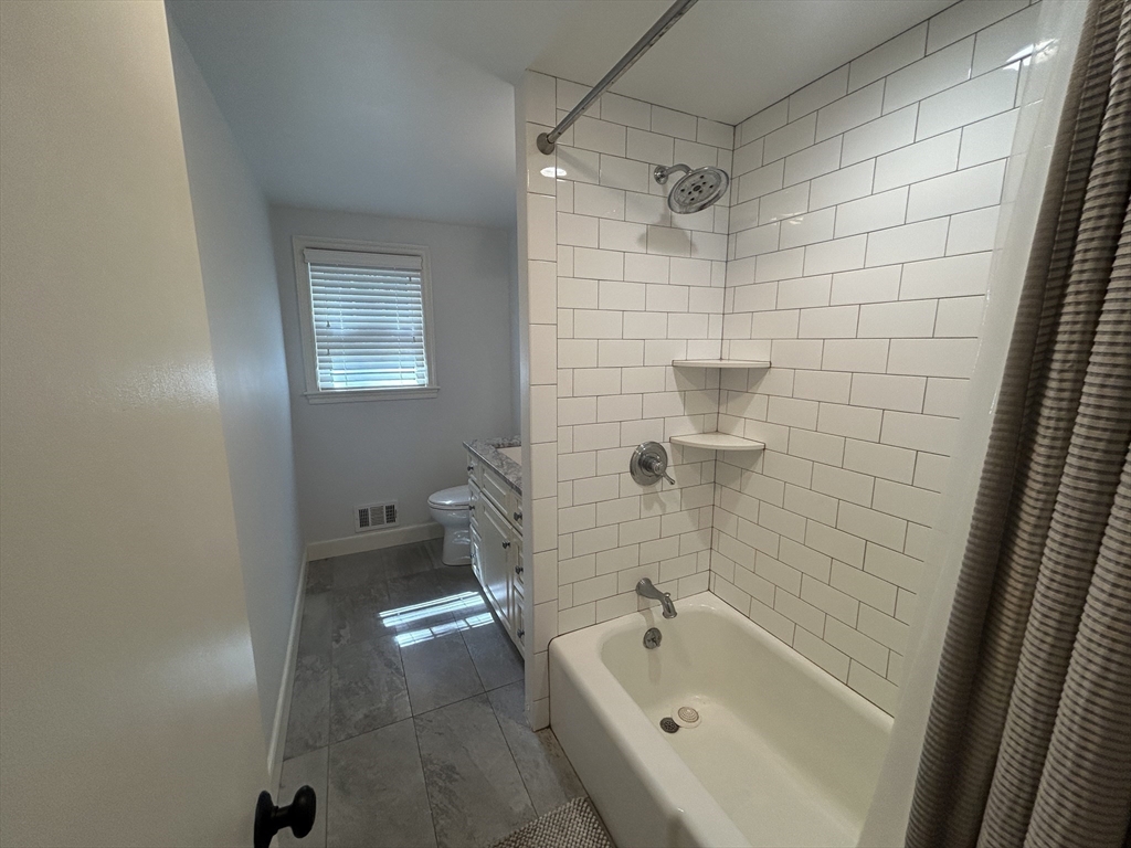 109 Elmwood # 109