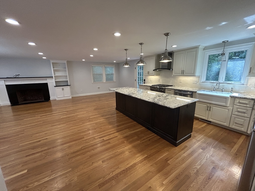 109 Elmwood # 109