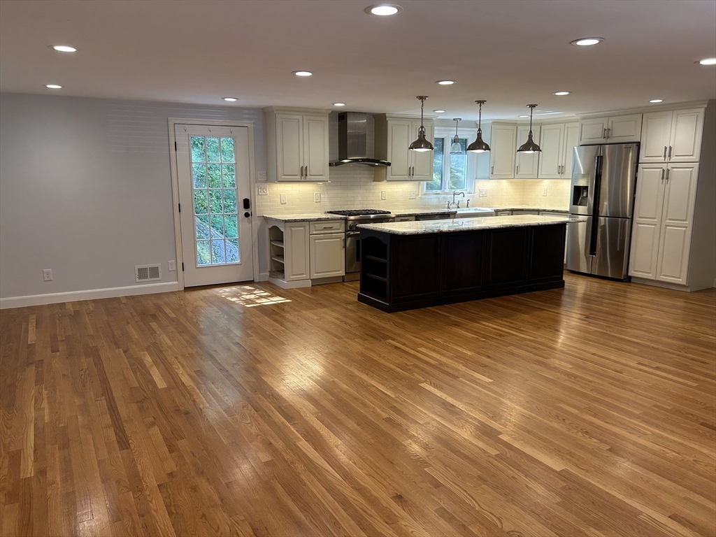 109 Elmwood # 109