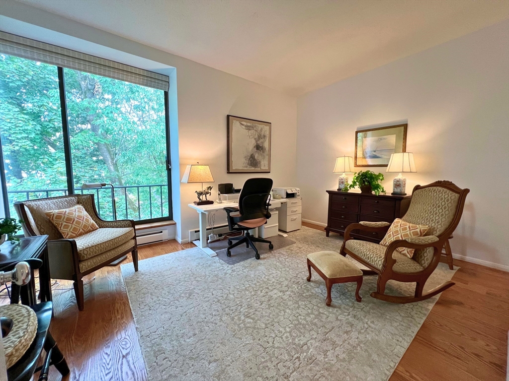 65 Grove St # 445