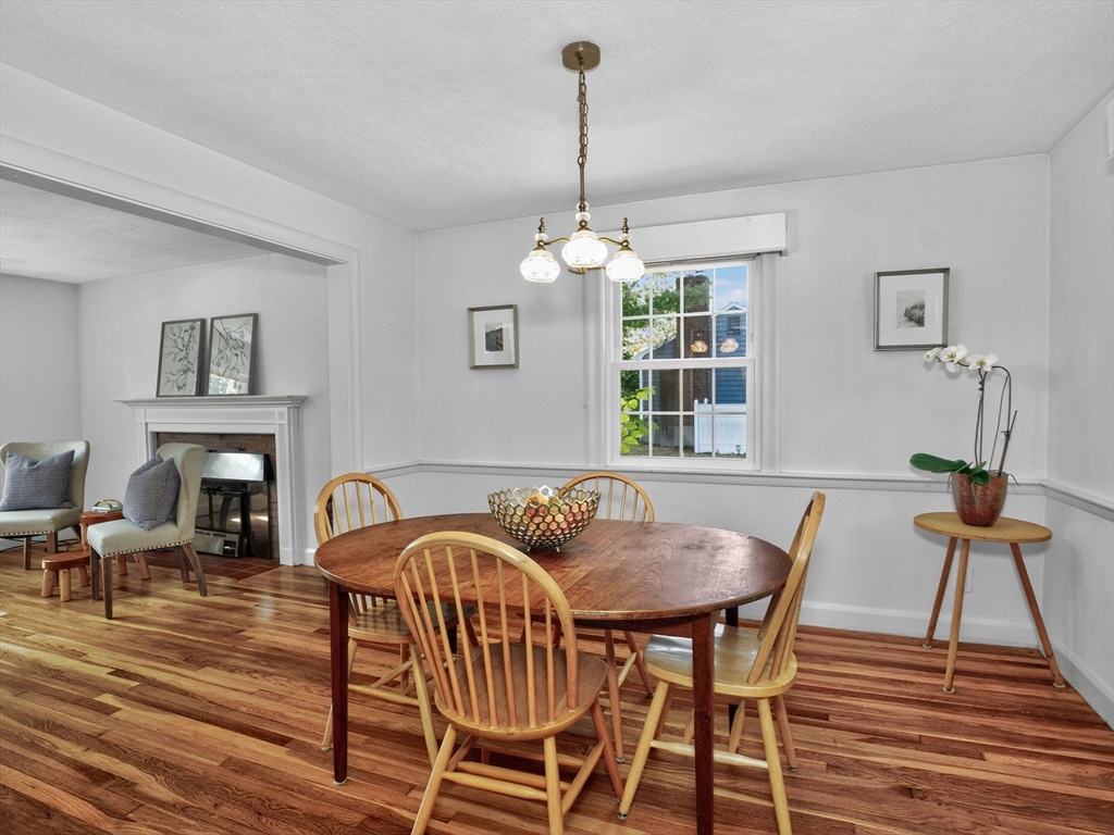 341 Pleasant St
