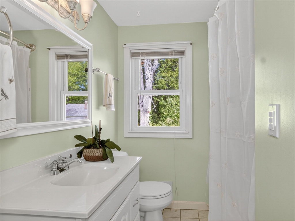 341 Pleasant St