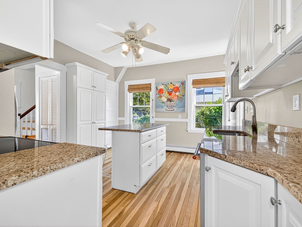 39 Twitchell St