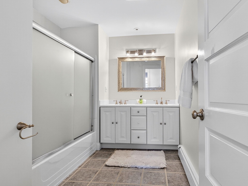 39 Twitchell St