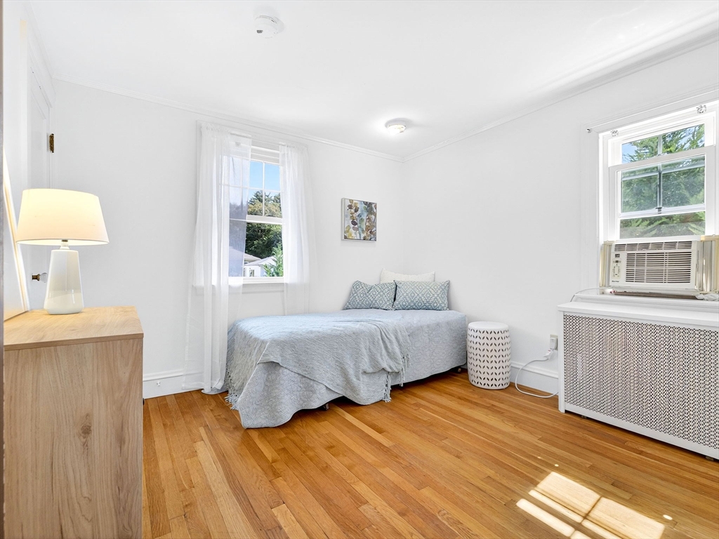 39 Twitchell St