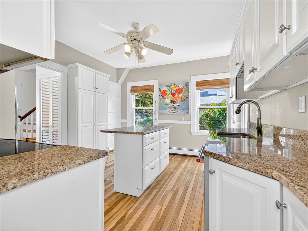 39 Twitchell St
