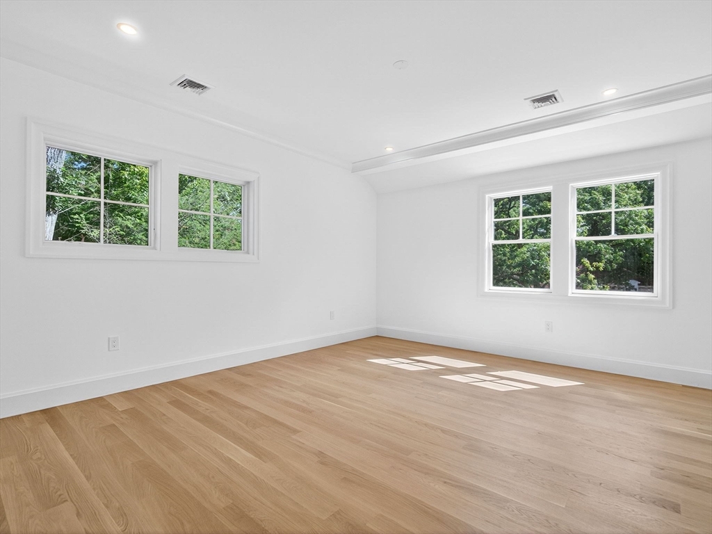 39 Audubon Rd