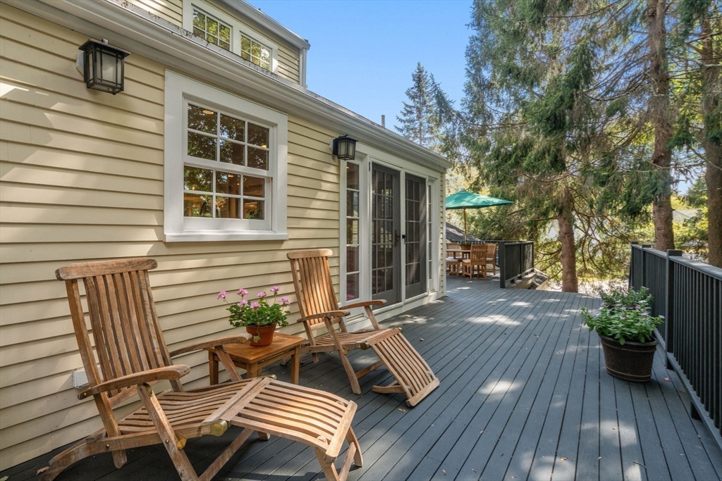 39 Standish Road