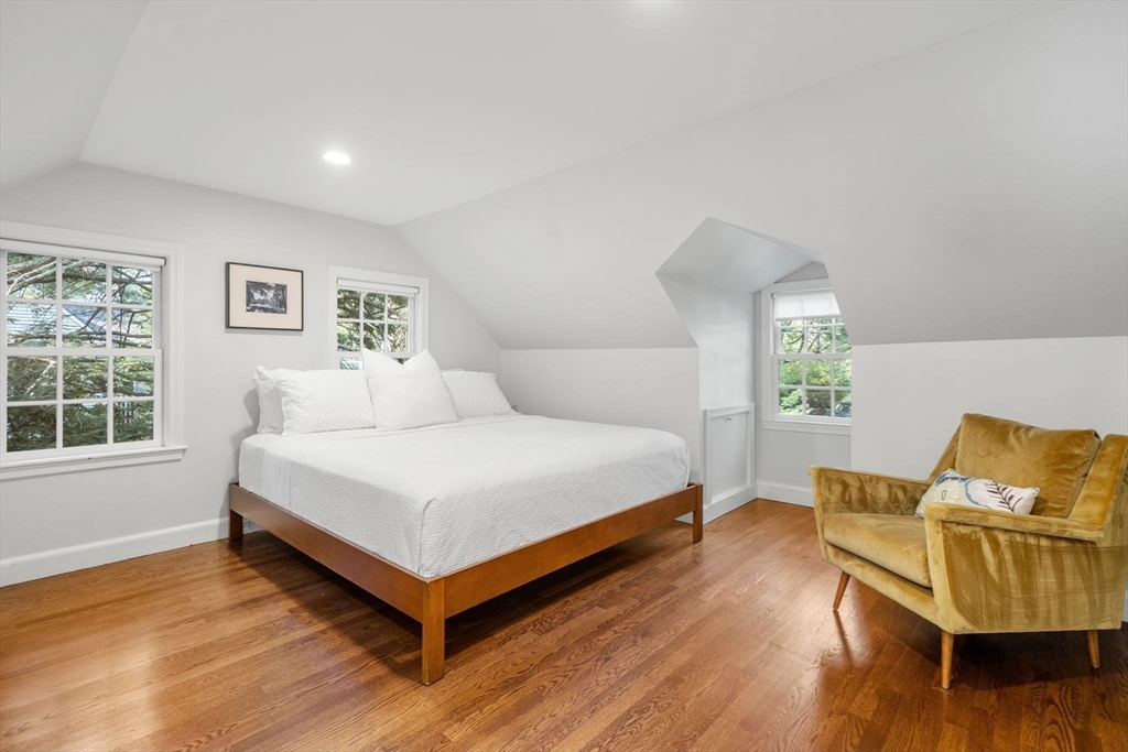 39 Standish Road