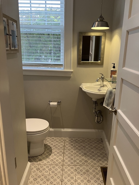 31 Kingsbury St