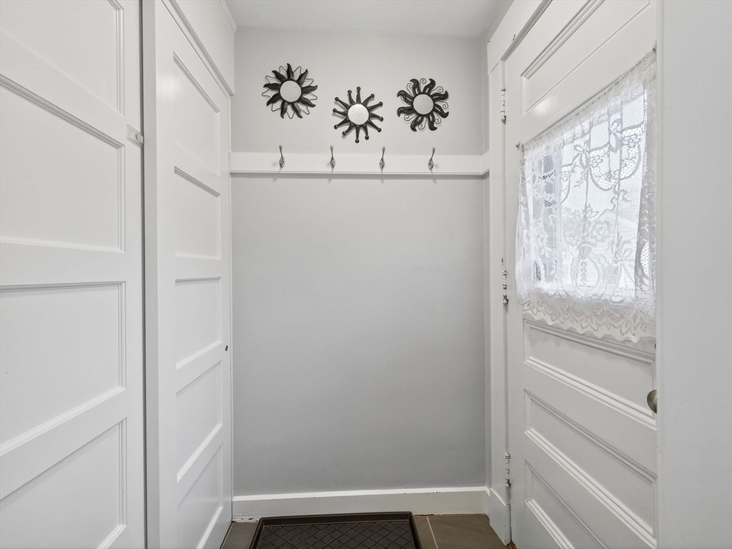 31 Kingsbury St