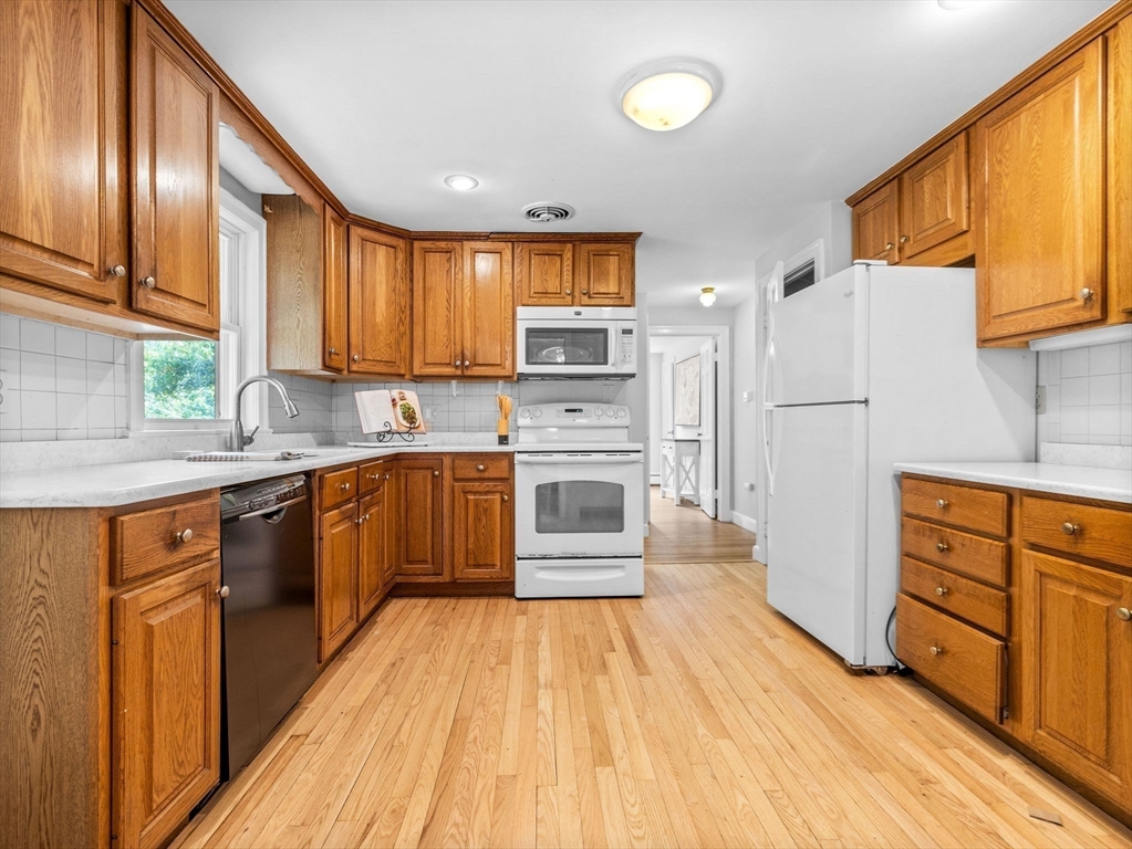 47 Pequot