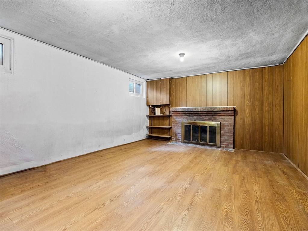 47 Pequot