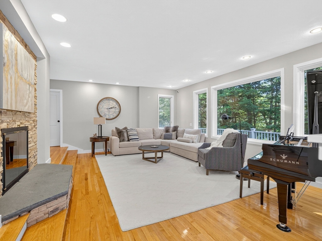7 Shaw Drive