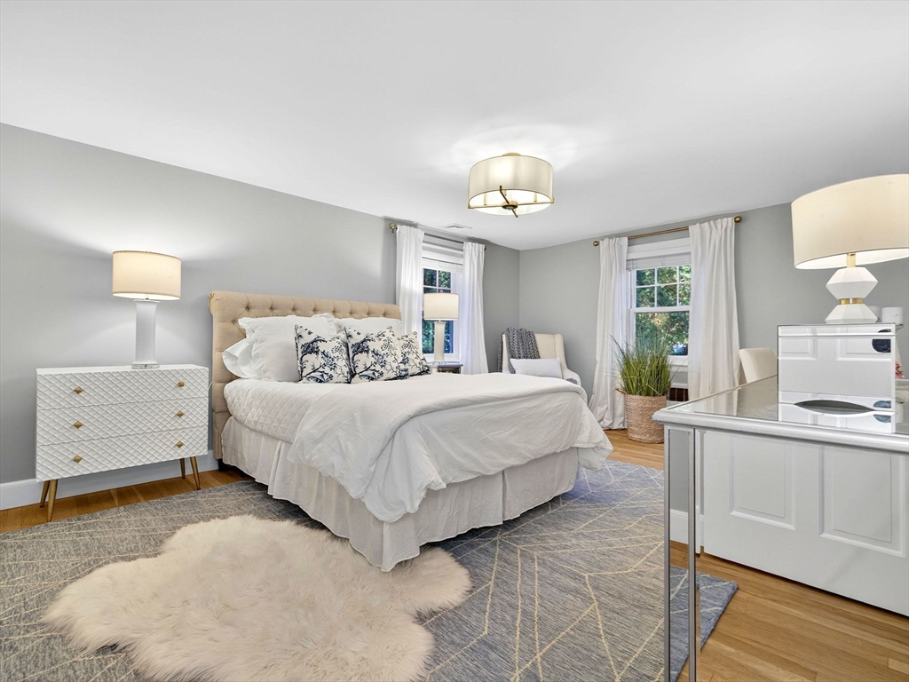 4 Southwick Cir