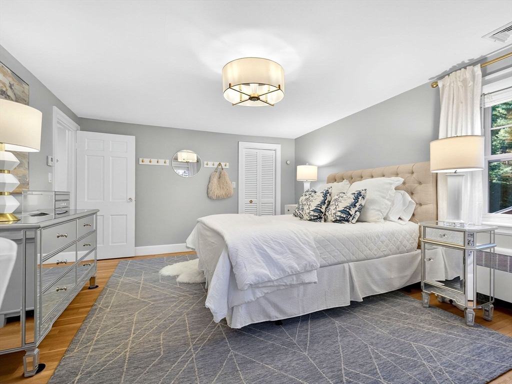4 Southwick Cir