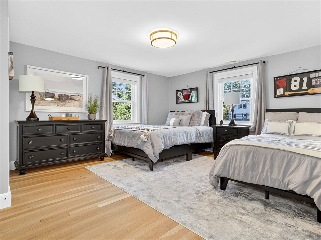 4 Southwick Cir