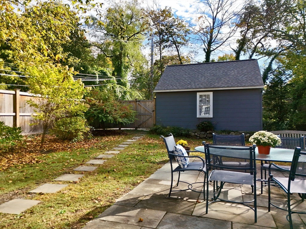 57 Cottage St