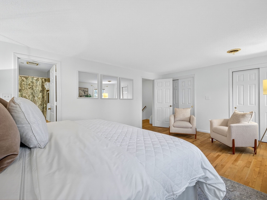 609 Washington St # 303