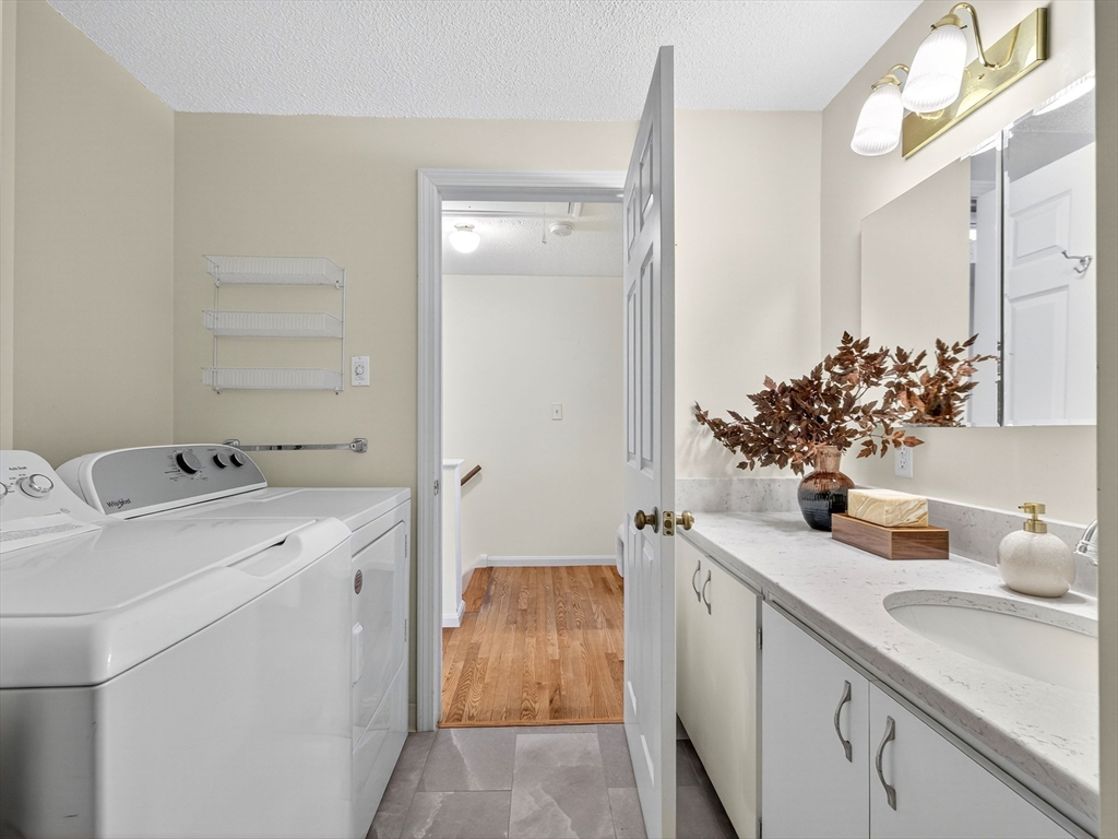 609 Washington St # 303