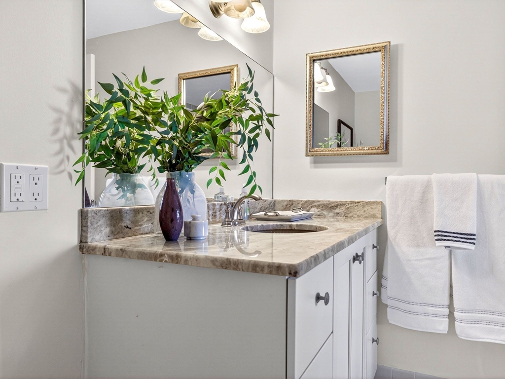 280 Boylston St # 804