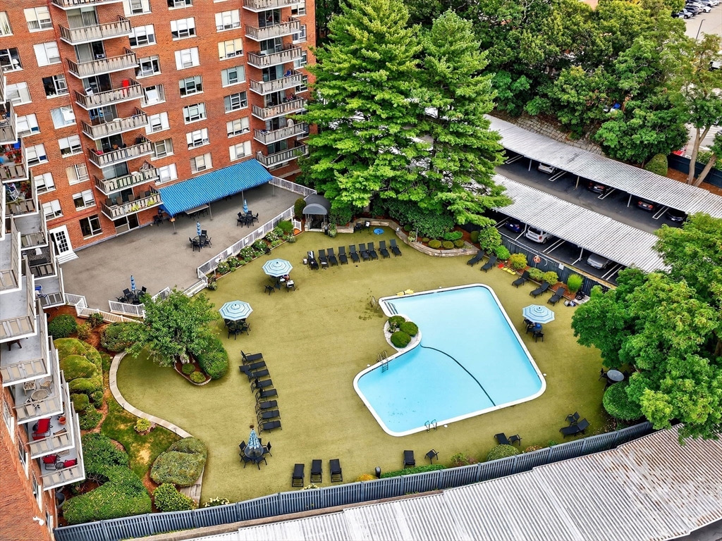 280 Boylston St # 713