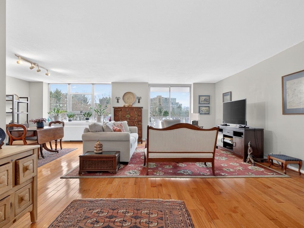 280 Boylston St # 503