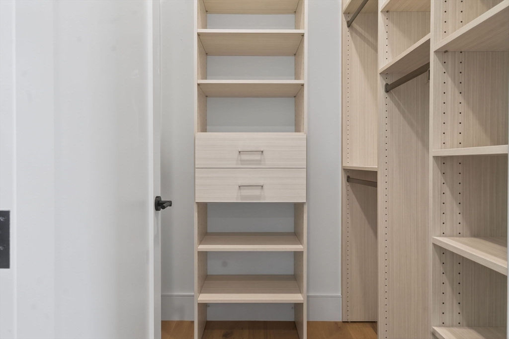 1114 Beacon # 101
