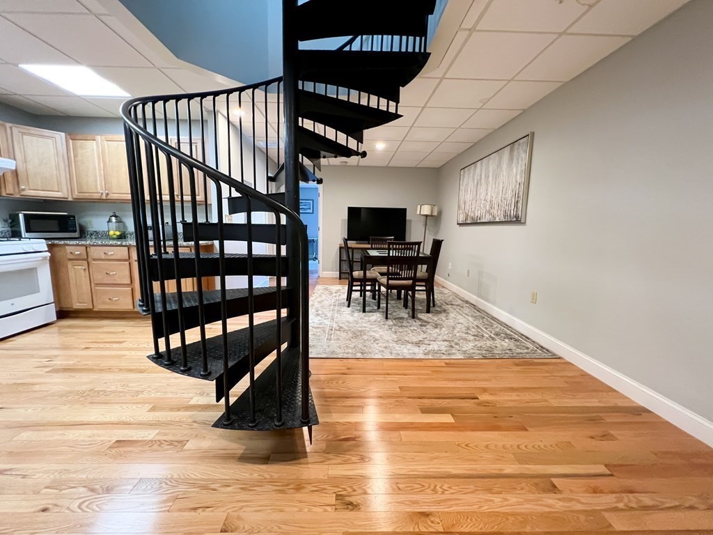 139R Linden St # 2
