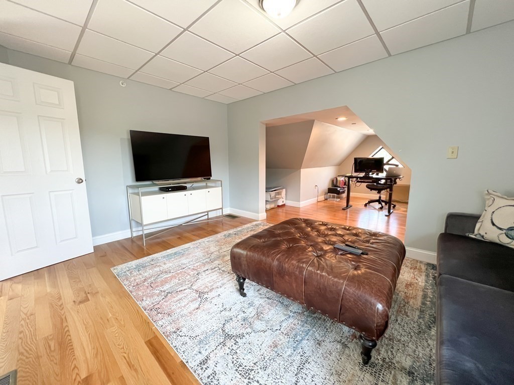 139R Linden St # 2