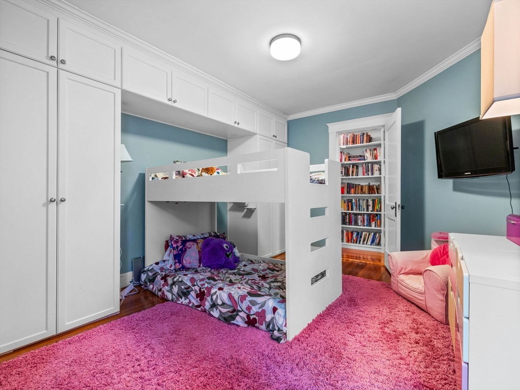 12 Appleby Rd # 2L