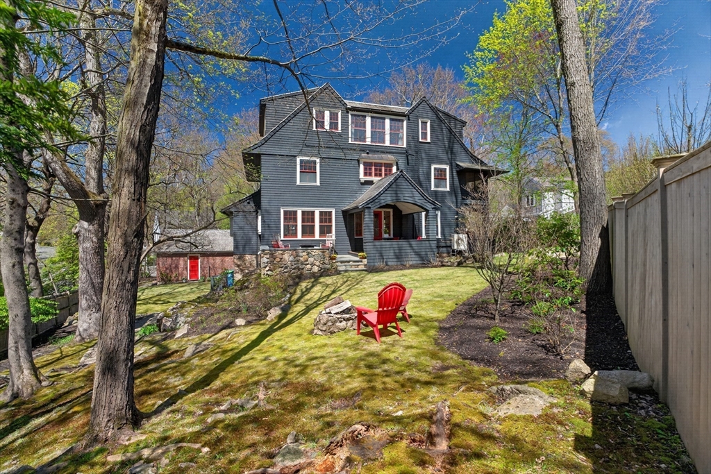 70 Curve St