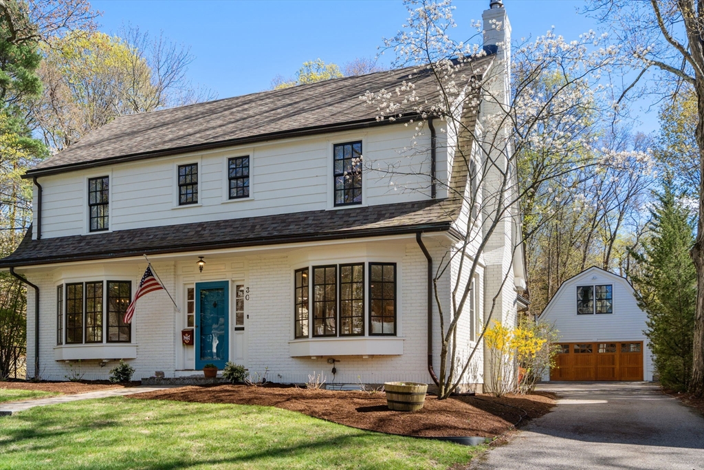 30 Trowbridge Ave