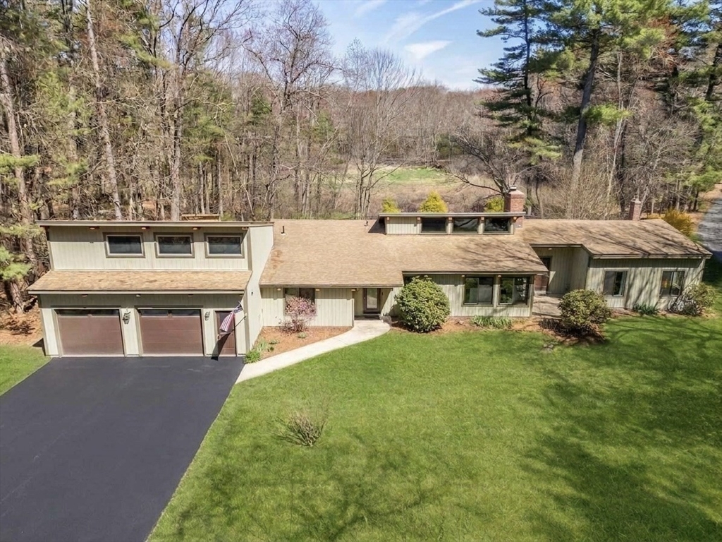 6 Cranberry Ln