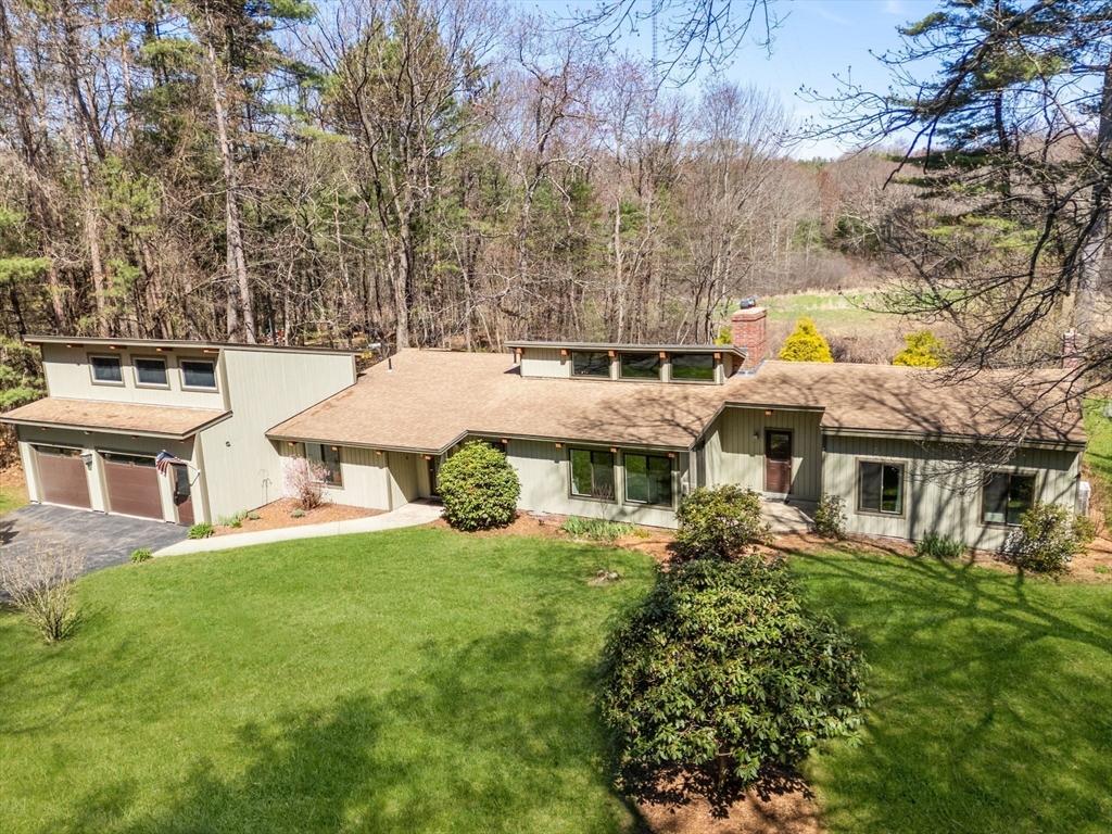 6 Cranberry Ln