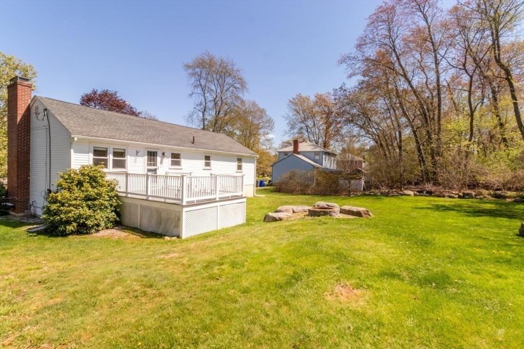 4 Clearview Dr