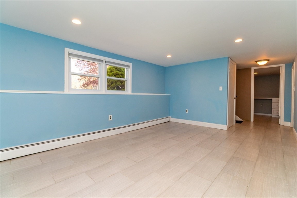 4 Clearview Dr