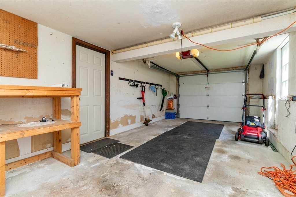 4 Clearview Dr