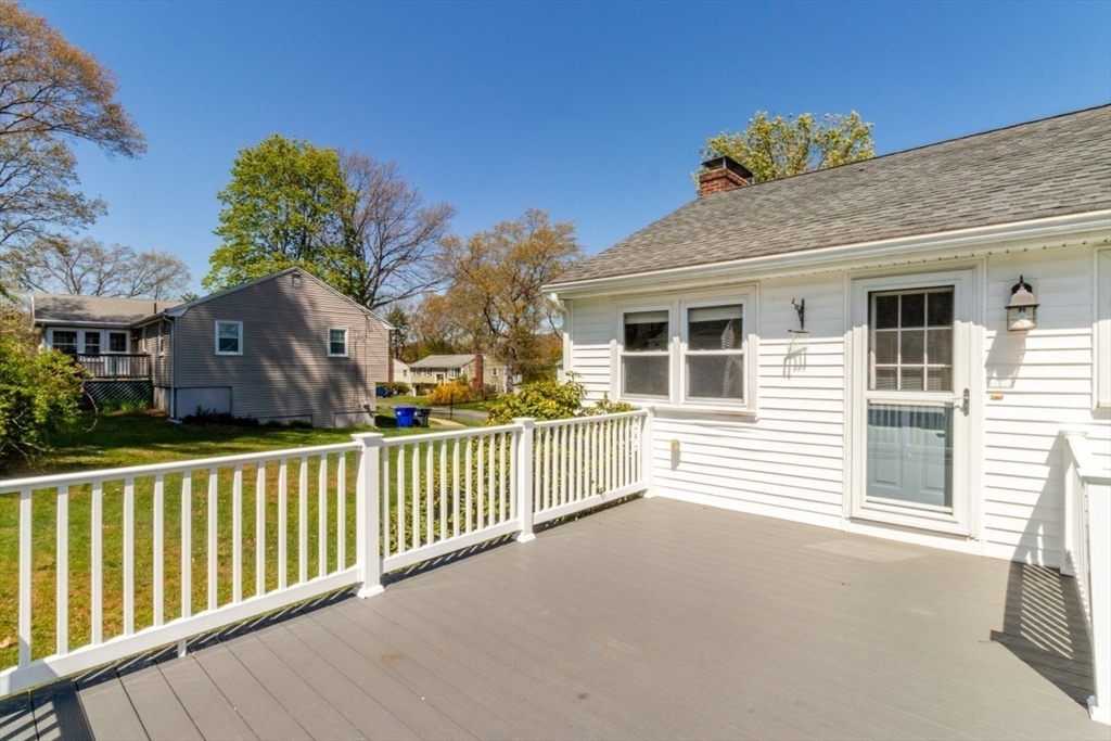 4 Clearview Dr