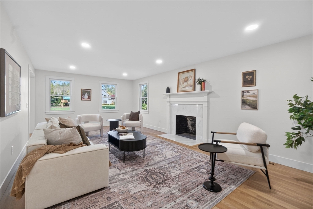 65 Fox Run Rd