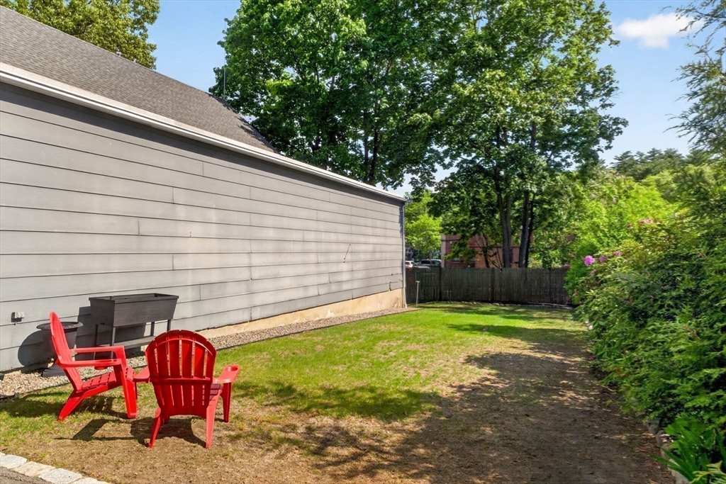 33 Linden Street