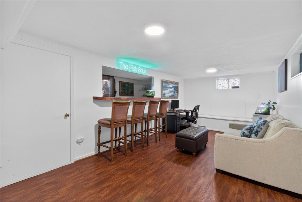 60 Riverview Cir