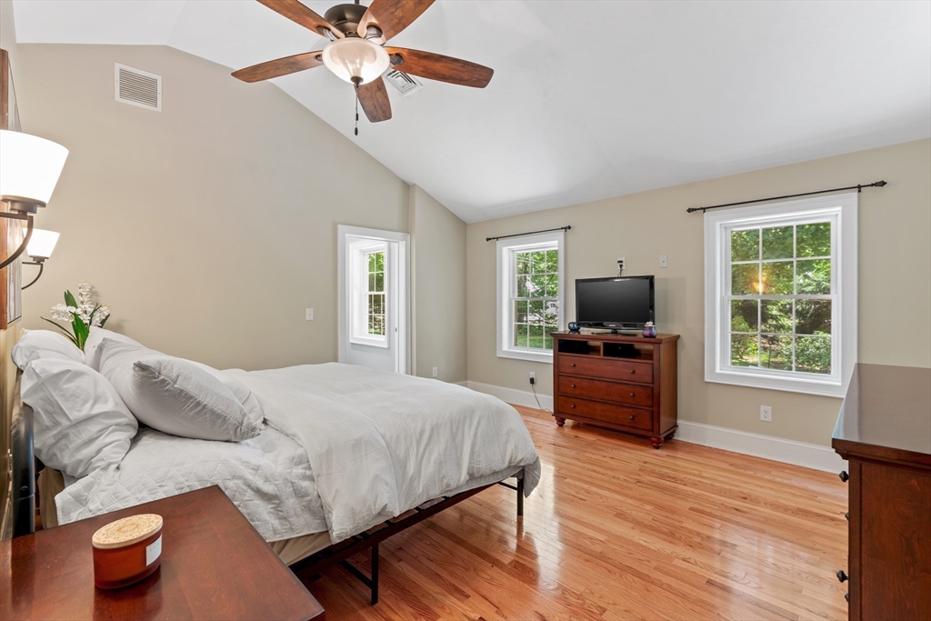 14 Bennett Rd