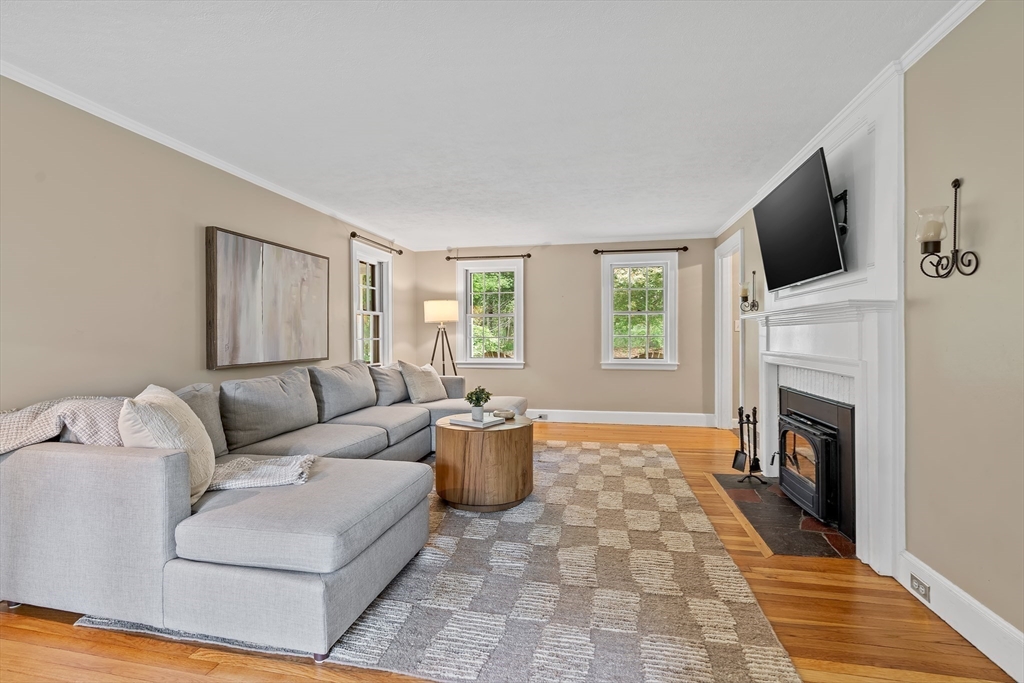 14 Bennett Rd