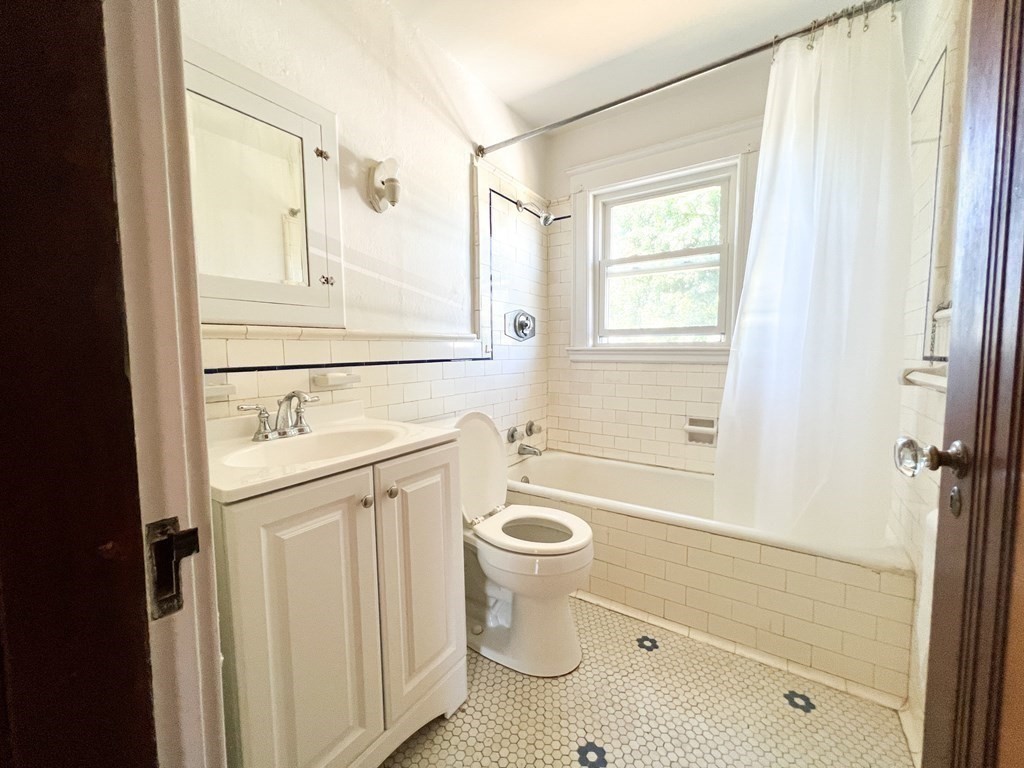 15 Ledyard # 15