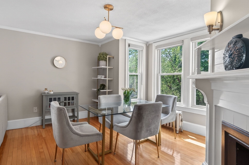 219 Lynn Fells Pkwy # 3