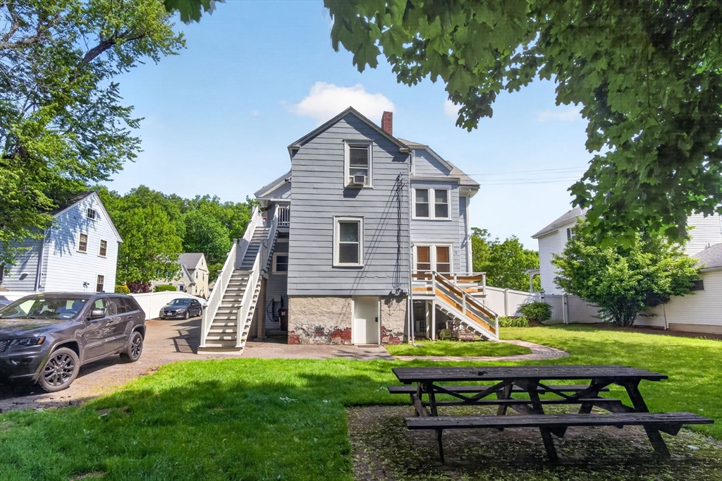 219 Lynn Fells Pkwy # 3