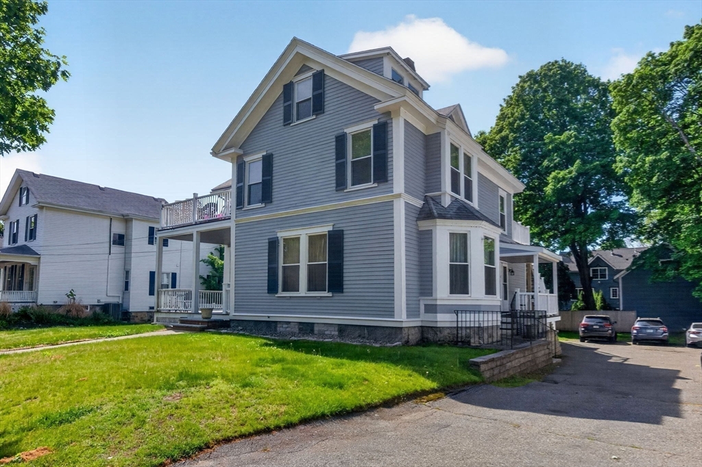 219 Lynn Fells Pkwy # 3