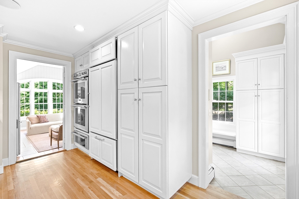 24 Radcliffe Rd
