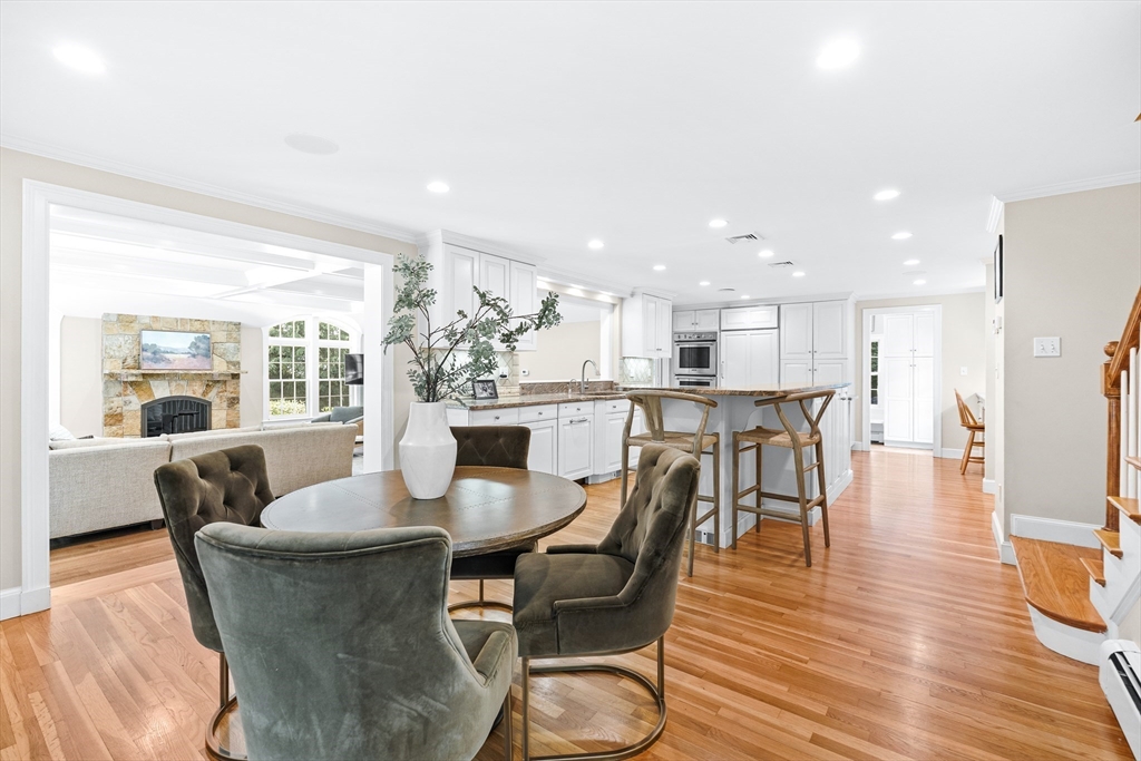 24 Radcliffe Rd
